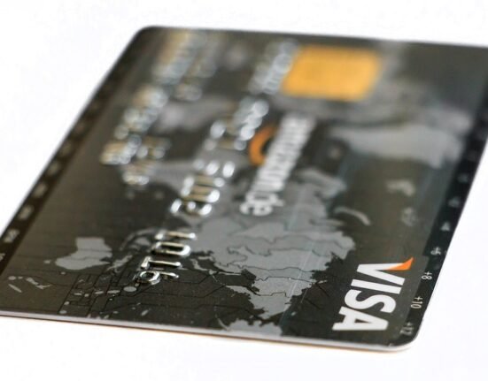 Easy Ways to Take Charge of Your Credit Card Spending