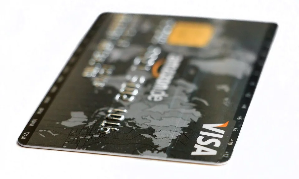 Easy Ways to Take Charge of Your Credit Card Spending