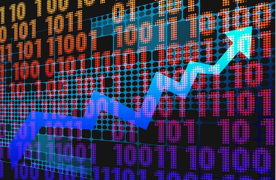 Experts Optimistic About Upcoming Economic Growth in 2021